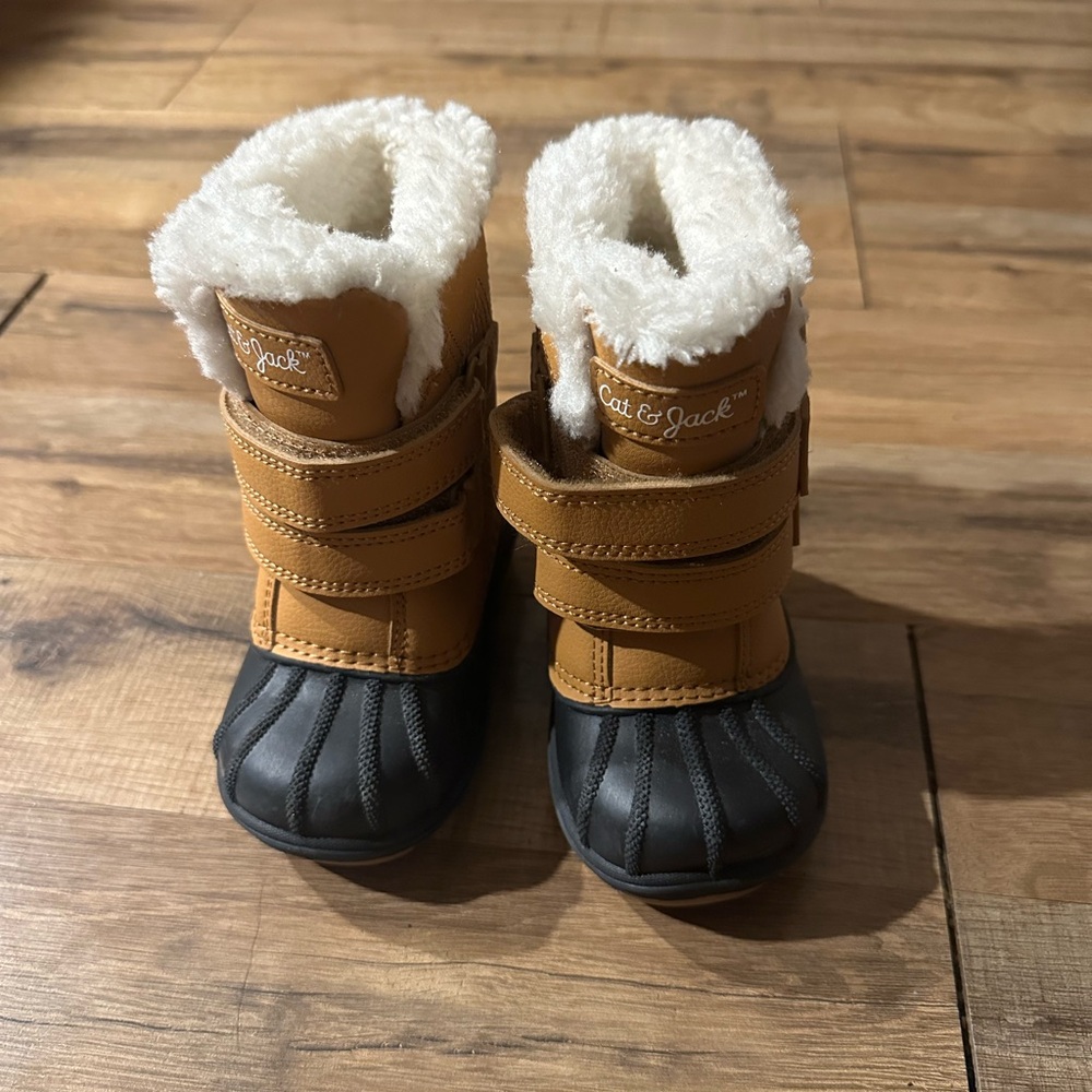 Cat & Jack Snow Boots - Baby size 5